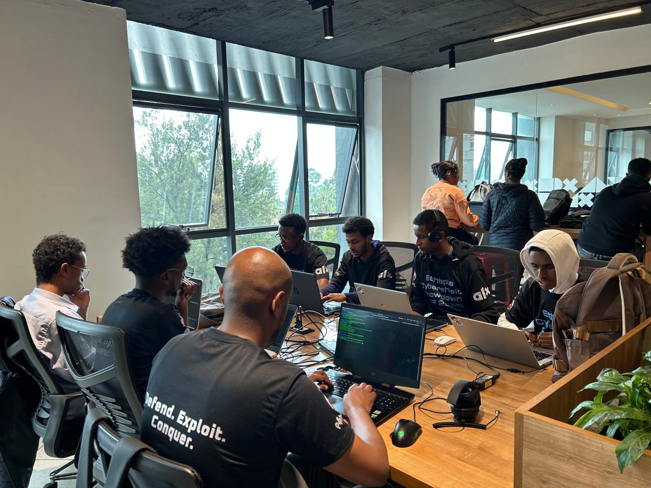 Cybershiled Showdown 2 - Photo 1